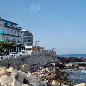La Casa Del Pescatore Bed & Breakfast